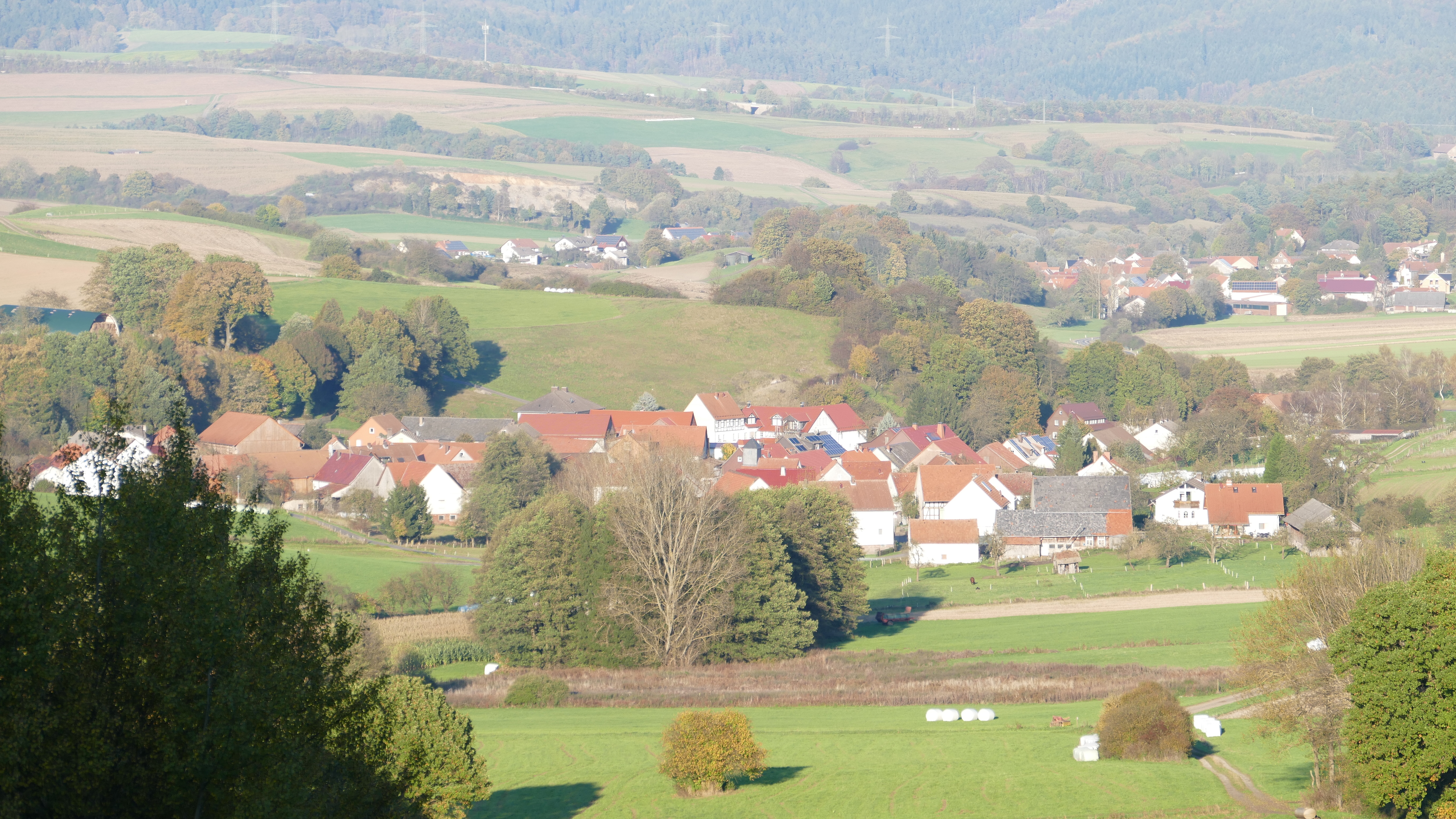 Erstmals um 1190 erw&auml;hnt, hat Salzberg heute 104 Einwohner